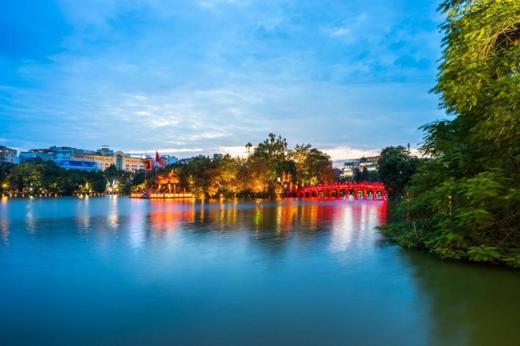 Flower Hotel Hanoi Exterior foto